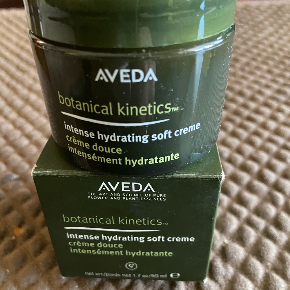 Aveda botanical kinetics